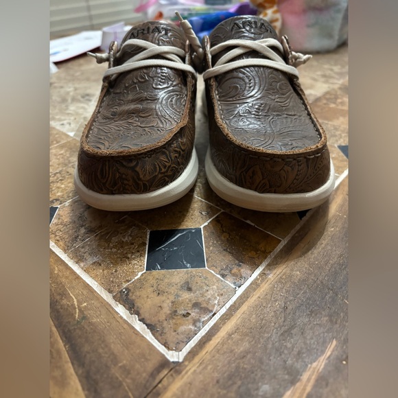 Ariat - Hilo Shoes - Picture 3 of 6